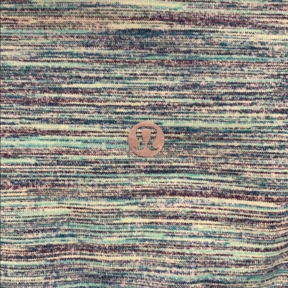 Lululemon - Picture 2 of 3